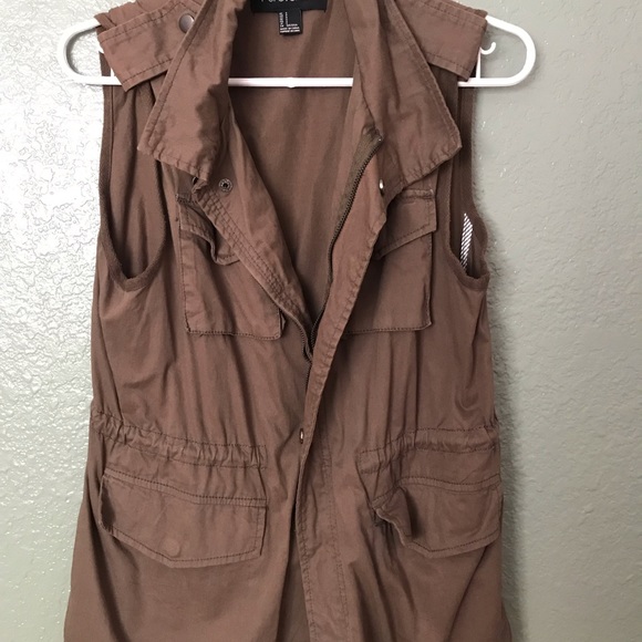Forever 21 green brown utility vest - Picture 2 of 5
